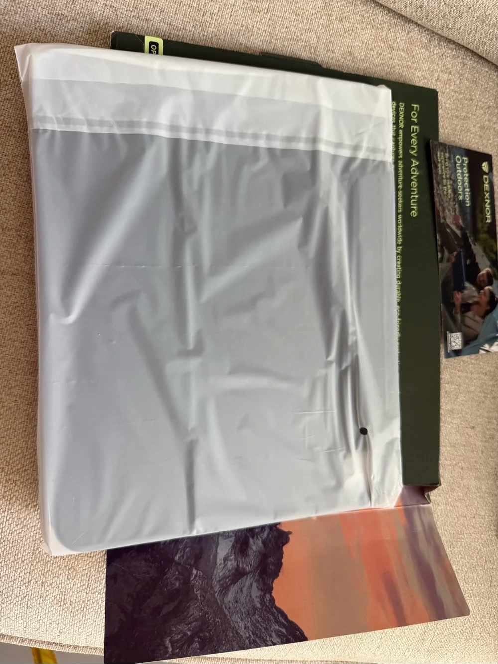 NWT Dexnor for iPad Pro 13 Inch Case M4 2024 Color Black